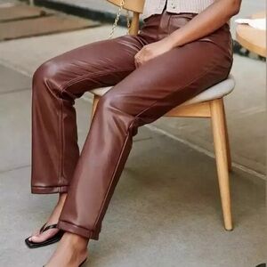 Abercrombie & Fitch Vegan Leather 90s Straight Ultra High Rise Pants Size 10